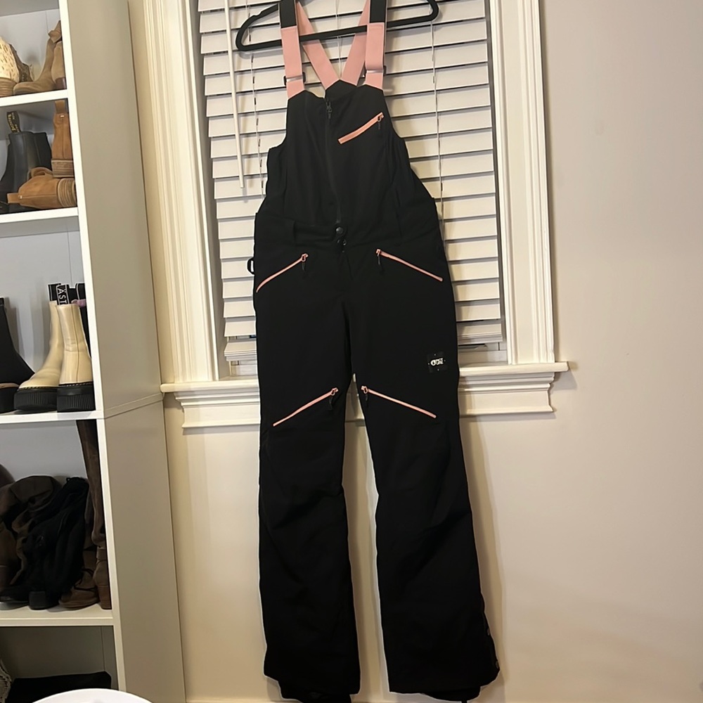 Women’s picture snow pants